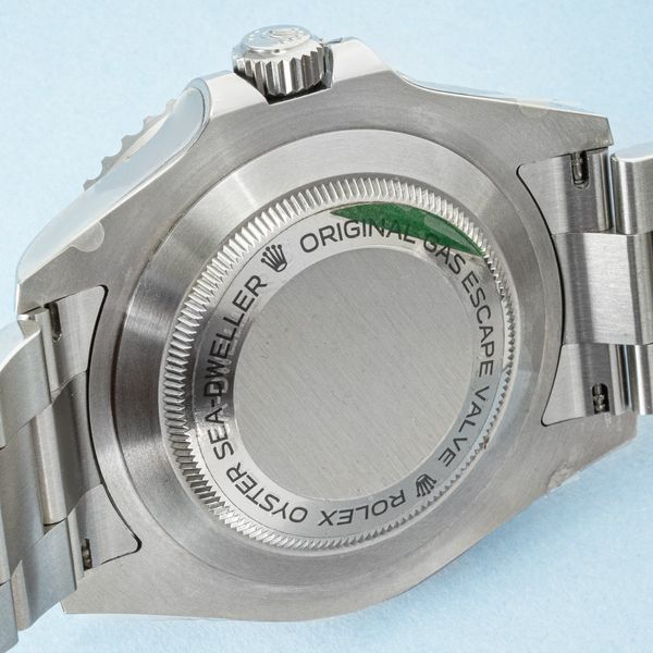 Rolex Sea-Dweller 126600